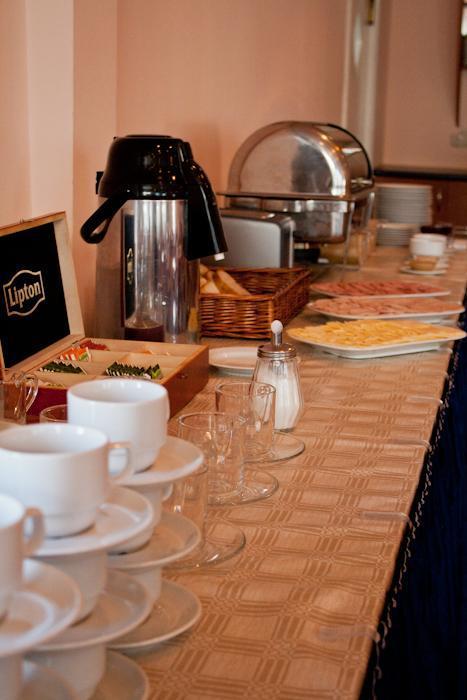 Hotel Skanste Riga Bagian luar foto